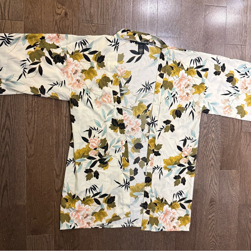 Do everything in love Cream Floral Kimono with Mustard & Black Leaves